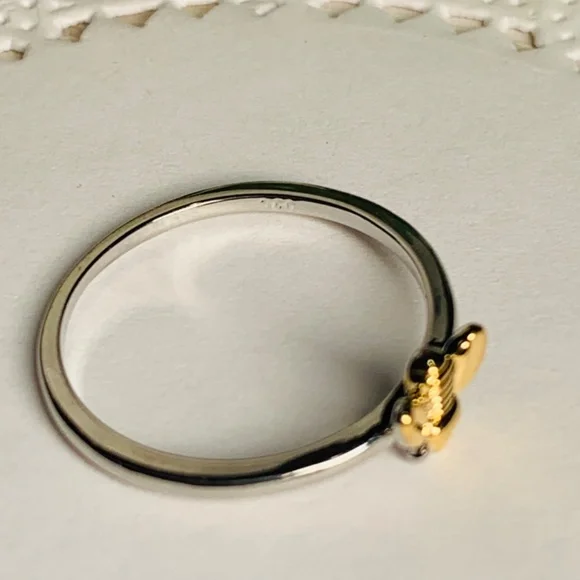 Captivating Delicate Honey Bee Ring, 18K GP - Picture 4 of 7